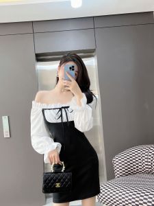 Splicing off the shoulder Spicy Girls fake two long-sleeved women's autumn high-waisted slim wrap hip skirt