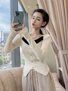 PS63307# 韩版设计感显瘦泡泡袖撞色针织衫法式气质锁骨毛衣女 服装批发女装服饰货源
