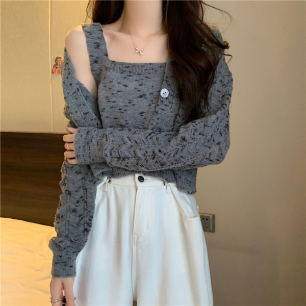 KM29909#新款韩版秋冬甜美短款长袖针织开衫毛衣吊带两件套女