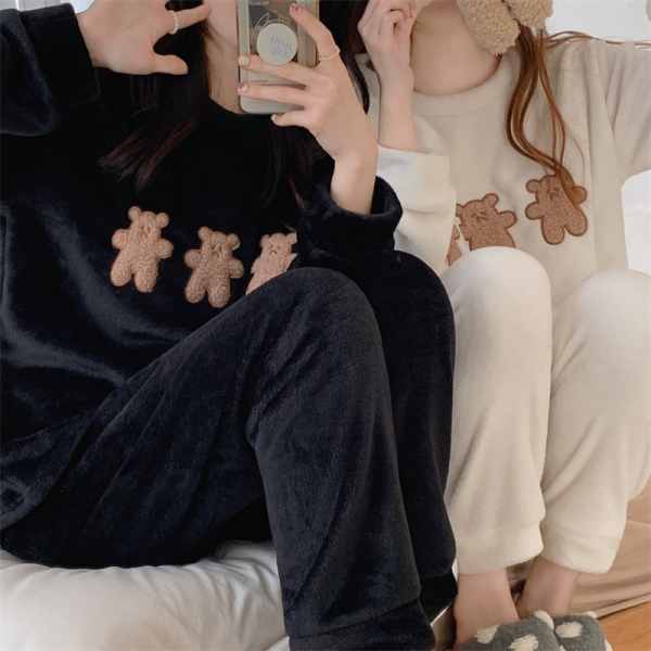 KM29359#韩版可爱小熊刺绣珊瑚绒加厚保暖睡衣套装宽松居家服两件套