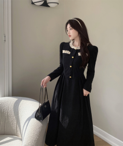RM25584#大码秋冬新款小黑裙高端气质显瘦时尚连衣裙