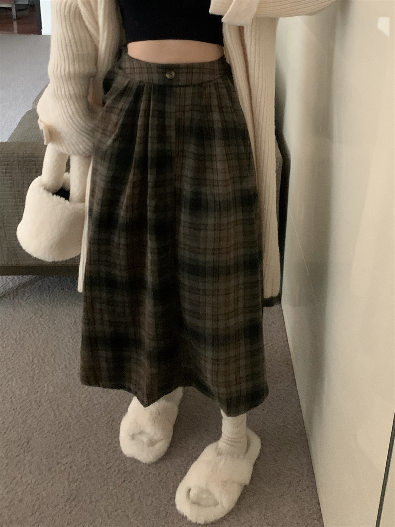 Real shot of retro wool plaid high-waisted slim loose skirt mid-length large skirt umbrella skirt
