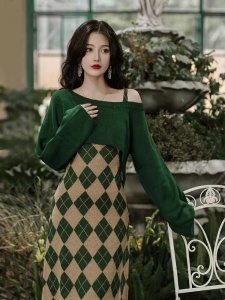 KM30761#高级感港风套装女法式复古时尚气质奶甜针织毛衣裙子两件套秋冬款
