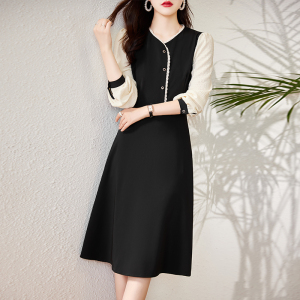 RM2175#中长款赫本风法式连衣裙气质假两件拼接新裙女黑色a字裙