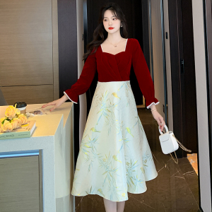 RM19417#连衣裙2023秋季新款法式赫本风小晚礼服裙敬酒服女