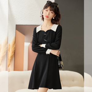 TR58251# 法式黑色设计感连衣裙女新款高腰中裙轻奢小黑裙 服装批发女装批发服饰货源