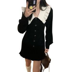 KM31023#秋冬小黑裙法式收腰设计感小个子娃娃领黑色连衣裙子女