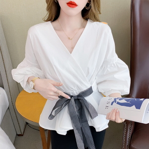 RM4818#V领灯笼袖白色衬衫女2023春季新款韩版收腰荷叶边下摆显瘦上衣
