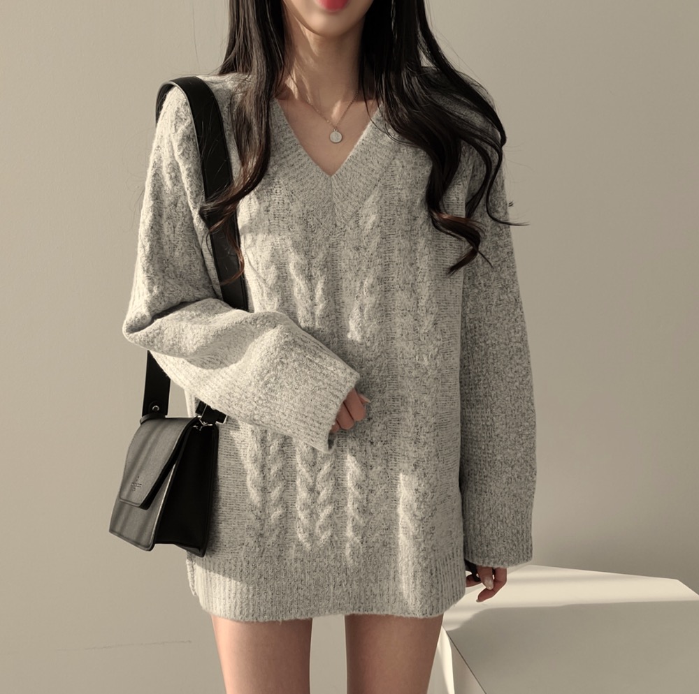 韩国chic麻花v领中长款大码毛衣冬季下体失踪外缝针织裙