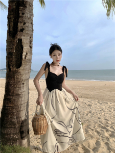 TR18143# 新款夏季艺术风印花黑白撞色拼接吊带裙显瘦长款裙 服装批发女装服饰货源