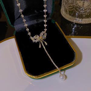 CX9900# 最便宜饰品批发 实拍超仙水晶流苏蝴蝶结项链轻奢小众高级设计感珍珠锁骨链