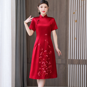 RM3296#喜婆婆改良旗袍 新款红色重磅醋酸高贵中式婚宴妈妈装敬酒服