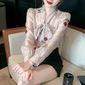 RM21556#新款重工刺绣气质灯笼袖衬衫超仙小衫女