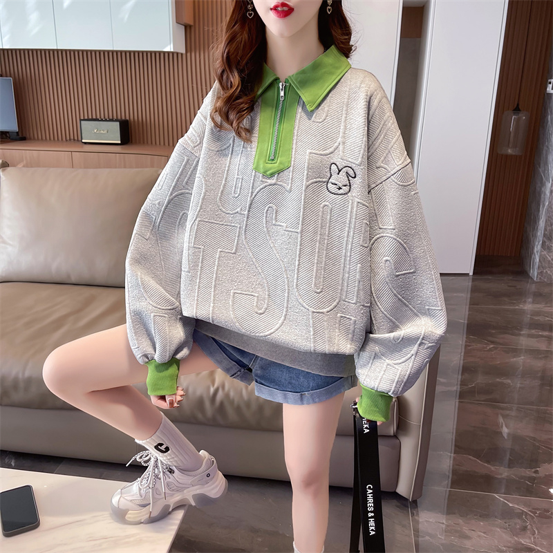 Actual shot of spring Korean style loose jacquard zipper POLO collar cartoon embroidery large size thin sweatshirt for women