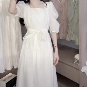 RM6455#新款夏季女装法式气质温柔风泡泡袖方领连衣裙子女白色长裙