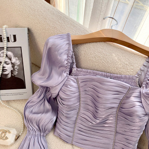 TR10996# 法式方领紫色缎面光泽感褶皱短款衬衫女新款气质小众别致上衣 服装批发女装服饰货源