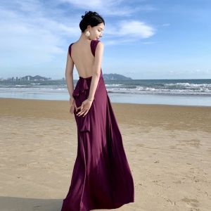 RM939#连衣裙女法式收腰交叉绑带挂脖长裙海边度假露背性感紫色裙子