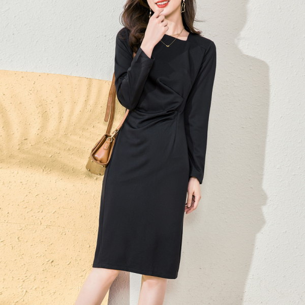 RM623#新款女修身显瘦一步裙黑色包臀中长款长袖连衣裙