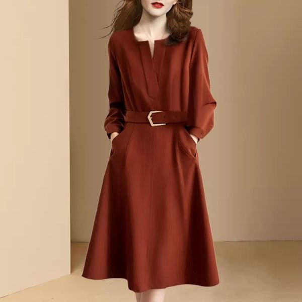 RM616#奢美气质媚橘红设计感v领长袖连衣裙优雅通勤时尚中长裙