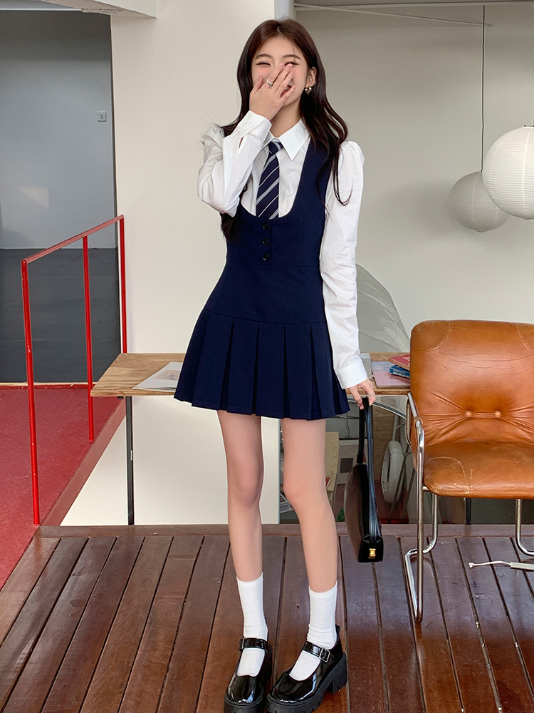 實拍2026春裝新款學院風馬甲背心連衣裙女百褶裙搭襯衫潮