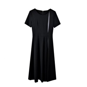 RM1477#设计感连衣裙高级感女夏2023年新款夏季长款短袖撞色赫本风小黑裙