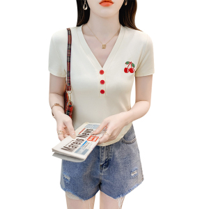 RM2169#樱桃刺绣上衣 短款修身v领短袖t恤弧形摆