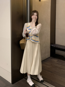 RM1540#夏季新款时尚套装雪纺针织撞色拼接上衣,百褶长裙