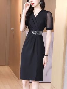 RM12307#质感高级感黑色收腰显瘦赫本风奢华惊艳新款气质洋气连衣裙女