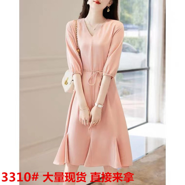 RM14037#新款法式粉色V领连衣裙女收腰裙气质名媛高级感裙子