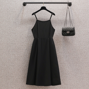 RM2424#夏季新款大码女装时尚名媛小香风套装胖mm纯色吊带两件套