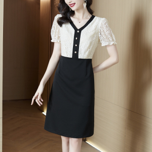 RM4522#夏季新款气质蕾丝拼色舒适短袖减龄气质连衣裙女