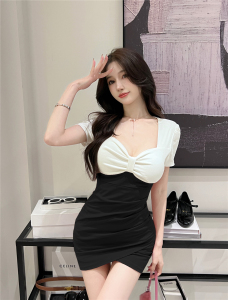 Sexy V-neck low cut color matching bow tie slim fitting short sleeved dress