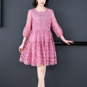 RM4943#夏新款时尚洋气系带大码显瘦气质减龄重工刺绣拼接连衣裙