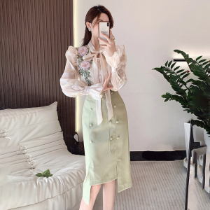 RM3928#法式轻奢重工立体绣花系带领衬衣绿色包臀半身裙套装女