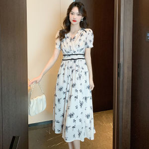 RM3514#法式复古气质优雅裙子V领宫廷风少女雪纺炸街连衣裙新款夏装