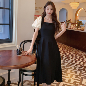 TR15521# 夏季新款法式方领高腰长款修身简约高级设计感赫本小黑裙 服装批发女装直播货源
