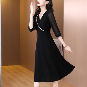RM8025#春夏新款法式赫本风黑色泡泡袖雪纺连衣裙女中长款