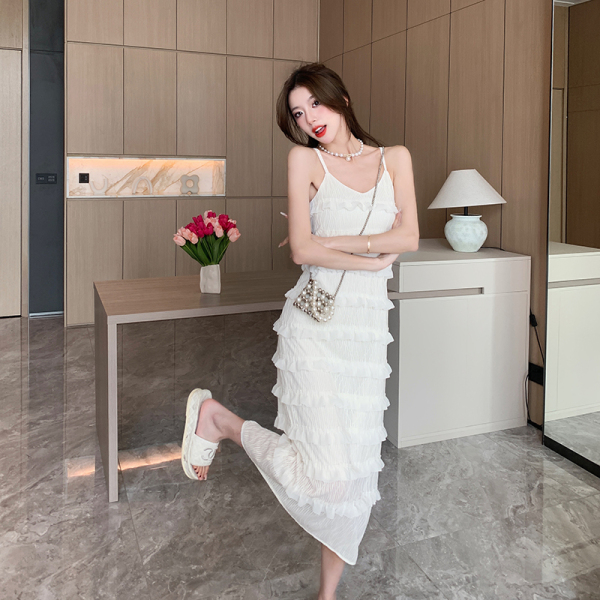 RM4389#温柔风法式白色吊带连衣裙超仙海边度假长裙层层蛋糕裙