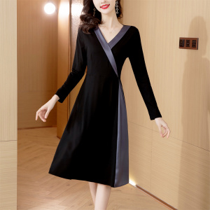 RM4122#新款女士装春秋季黑色大码显瘦气质洋气收腰中长连衣裙