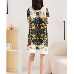 RM5823#民族风蝴蝶青花瓷印花钉珠圆领短袖褶皱连衣裙女三宅茶歇裙23年夏