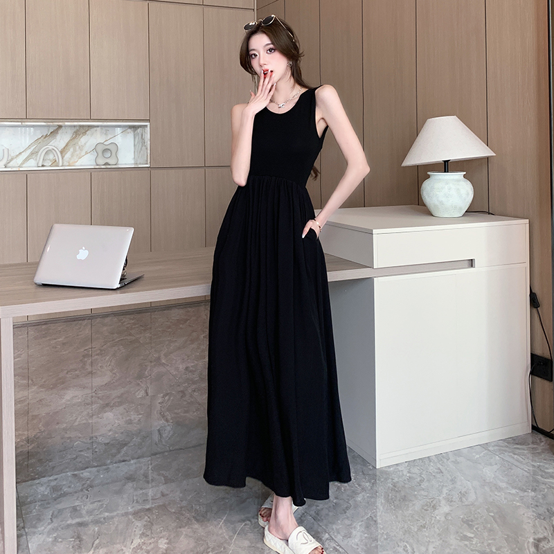 2026春夏新款慵懶風復古內搭無袖背心連衣裙吊帶女小眾設計感長裙