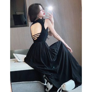 RM11435#罗马假日法式黑色露背连衣裙高级感无袖气质收腰长裙女