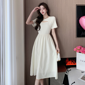 Summer New Korean Edition Careful Machine Design Feels Small and Slim， Versatile French Dress