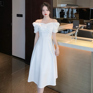 RM4775#小晚礼服裙日常轻奢小个子法式订婚领证登记白裙连衣裙女平时可穿