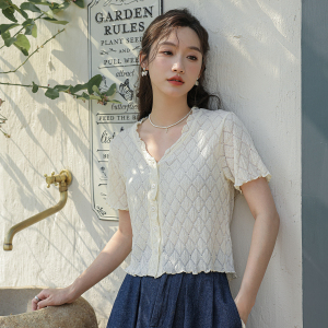 TR16418# 夏季新款韩系设计感木耳边V领洋气薄款蕾丝衬衫上衣 服装批发女装服饰货源