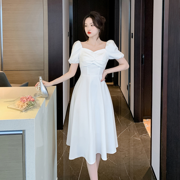 RM18685#小晚礼服裙日常轻奢小个子法式订婚领证登记白裙连衣裙女平时可...