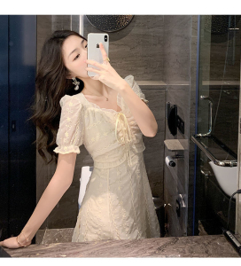 RM4432#新款温柔风法式v领浪漫收腰显瘦刺绣蕾丝雪纺仙女连衣裙