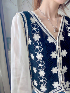RM3903#韩版复古开衫镂空钩花v领衬衫女拼接雪纺袖上衣