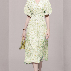 RM9915#夏季女装2023新款气质法式短袖收腰显瘦碎花连衣裙茶歇裙长裙