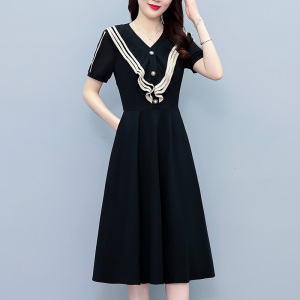 RM19362#气质优雅夏季新款大码女装胖mm中长款短袖连衣裙子阔太太黑色修身